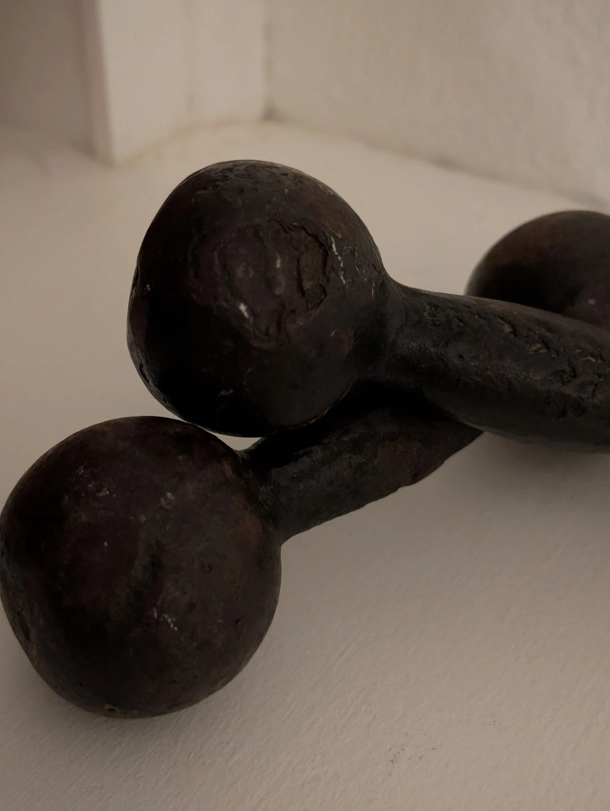 VINTAGE ANTIQUE 2LB. CAST IRON ROUND HEAD Dumbbell HAND Weight PAIR
Opens in a new window or tab