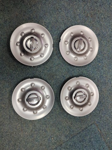 Nissan Elgrand E51 HIGHWAY STAR Wheel Centre Caps X 4 Full Set - Picture 11 of 24