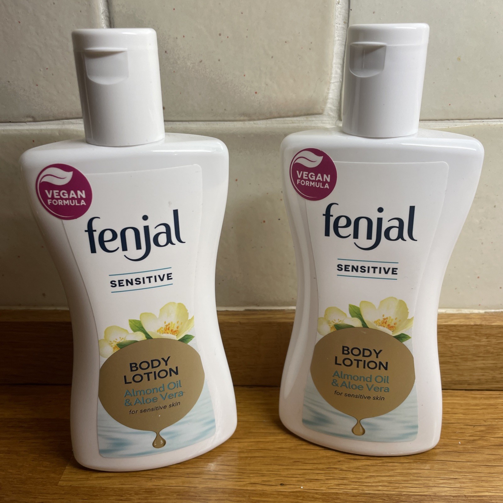 2 X 200ml Fenjal Sensitive Body Lotion For Sensitive Skin NEW FREEPOST