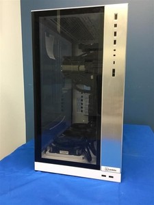 Vector Workstation Mit MOBO, PSU, Lüftern, Kühlkörper. Ohne RAM, CPU, HDD, GPU