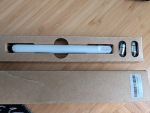 Cisco Webex Desk Pro Series Stylus Kit / 74-123135-01   + 2 Tips