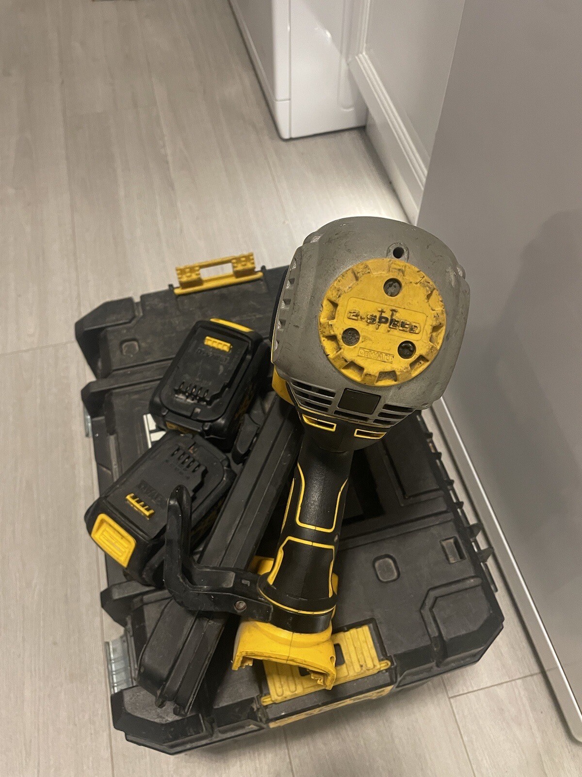 Dewalt nail gun 18v dcn692 type 3 1st fix eBay