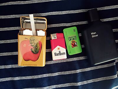 red and white cigarette pack Red and white marlboro cigarette pack photo – Free Smoke Image on Unsplash red and white cigarette pack Red and white marlboro cigarette pack photo – Free Smoke Image on Unsplash