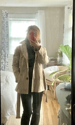 Ellen Tracy trench raincoat tan medium