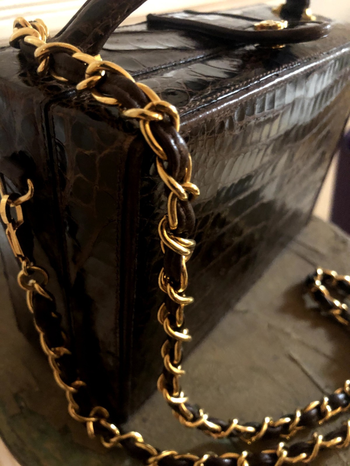 Chanel Vintage Brown Crocodile Box Bag + Original Chanel Box – 1980s image 3