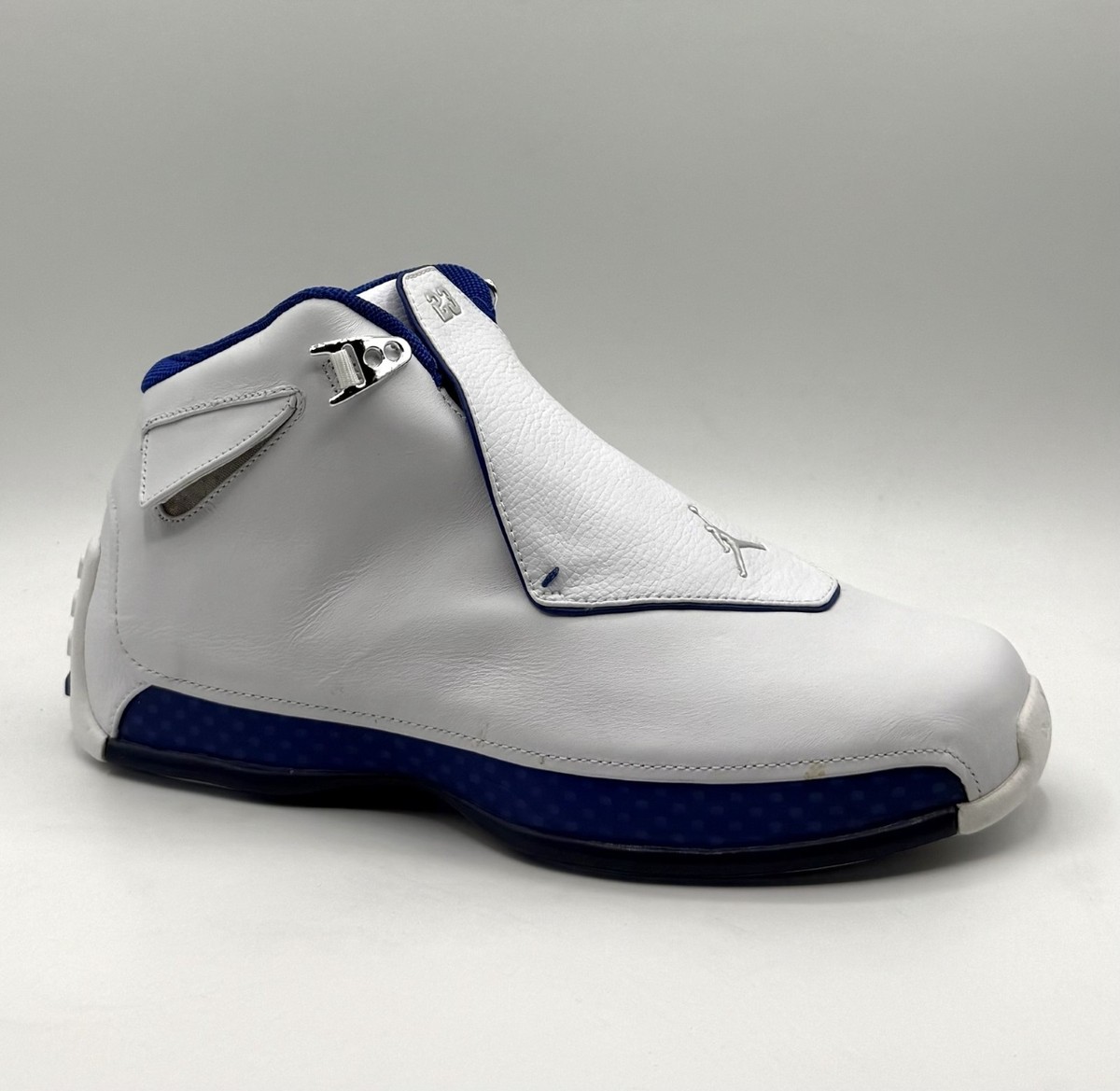 white blue jordan 18