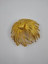 Vintage Monet Mirador Fireworks Brooch Gold T...