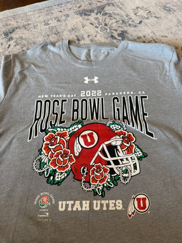 Men's Gray 2022 Rose Bowl Utah Football Tee T-Shirt Size Large 