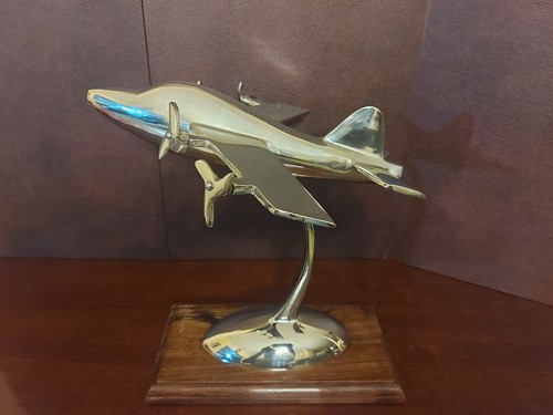 Vintage Chrome Model of a Jet Plane on a Polished Wooden Base - Afbeelding 5 van 24