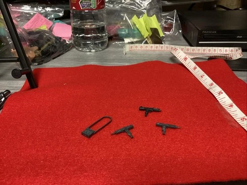 G.I. Joe Vintage 1983 Snake Eyes Weapon Accessories