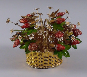 Jane Hutcheson FLEURS DES SIECLES Gold Gilt & Jeweled Enameled Strawberry Basket