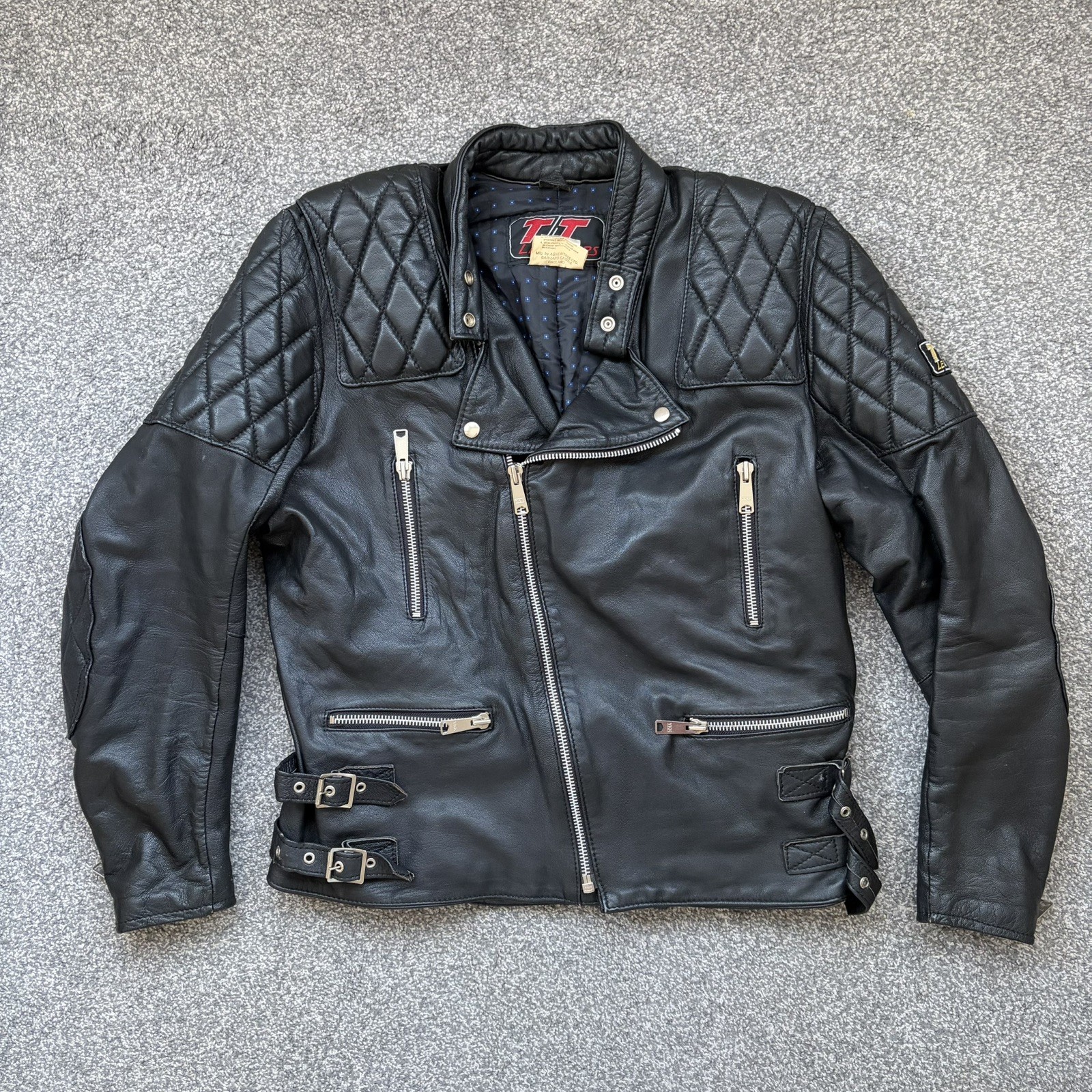 TT Leathers Vintage Padded Leather Motorcycle Jacket Size 44 Biker Jacket 1970s