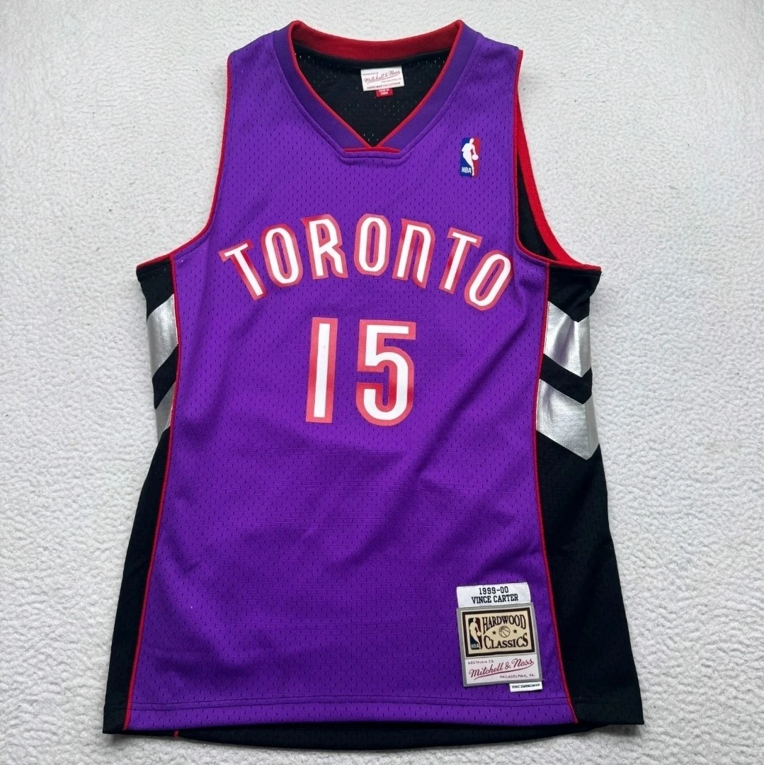 Mitchell & Ness Size M Toronto Raptors NBA Fan Apparel & Souvenirs
