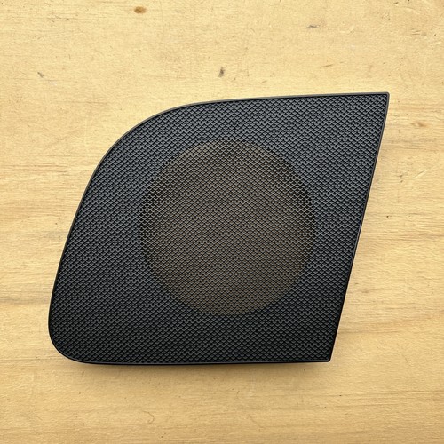 Genuine Mercedes OEM W205 left rear speaker cover parcel shelf A2056940137 - Picture 4 of 6