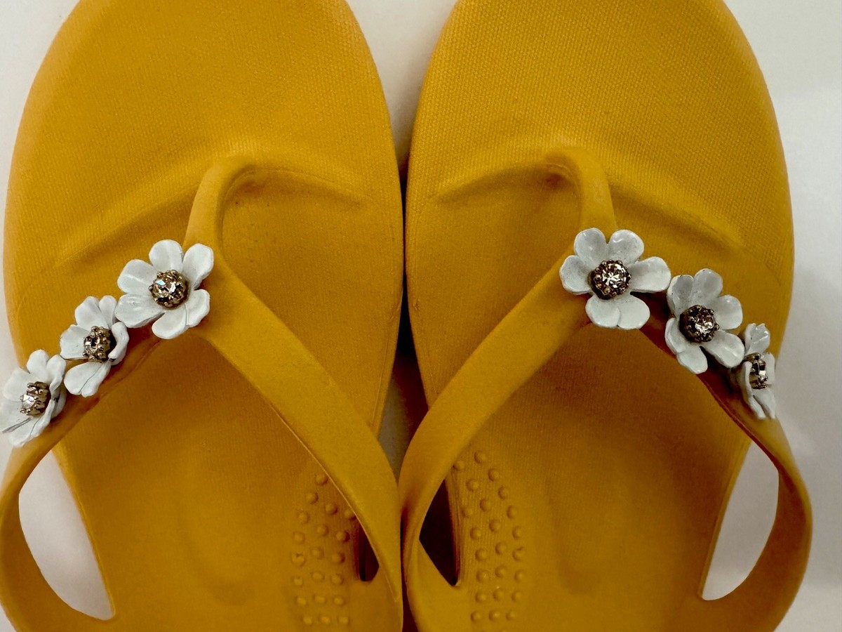 Oka-B Womens Flip Flops Yellow with Flowers Size ML US8 EU 38