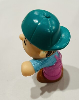 United Feature Syndicate Linus Peanuts Plastic Figure Vintage 2.5