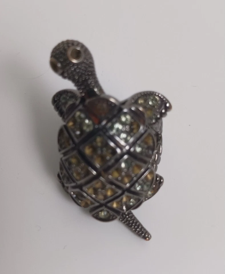 Impresionante Anillo Tortuga Pequeño Estrás Ahumado Movible Talla 6 Foto 4 de 4