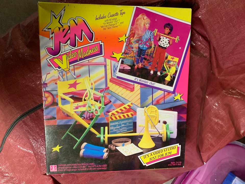 Brinquedo colecionável vintage Jem & The Holograms Video Madness Playset - Imagem 2 de 4