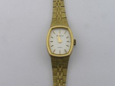 Vintage Caravelle Ladies Dress Watch Fancy Dial w/ Band Working