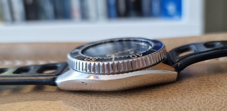 SEIKO 2625-0010 DIVER 150m quartz FROM 1979' MEEDSIZE 34MM VINTAGE JAPAN - Immagine 3 di 4