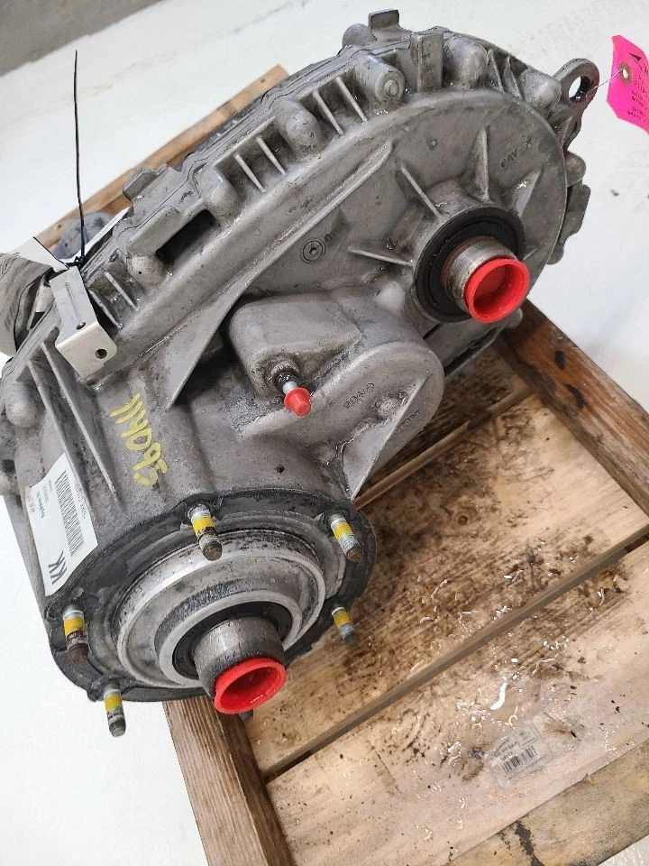 2007 2008 2009 2010 2011 2012 2013 2014 CADILLAC ESCALADE Transfer Case - Image 4 of 4