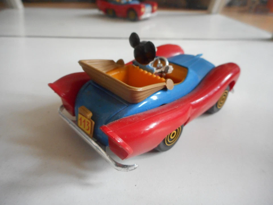Polistil Walt Disney Mickey Mouse Mickey Mouse en rouge/bleu - Photo 2/2