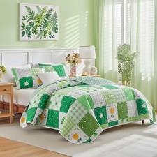 Queen Size 3-Piece Patchwork Quilt Set Green Pink White Leaves Floral Plaid