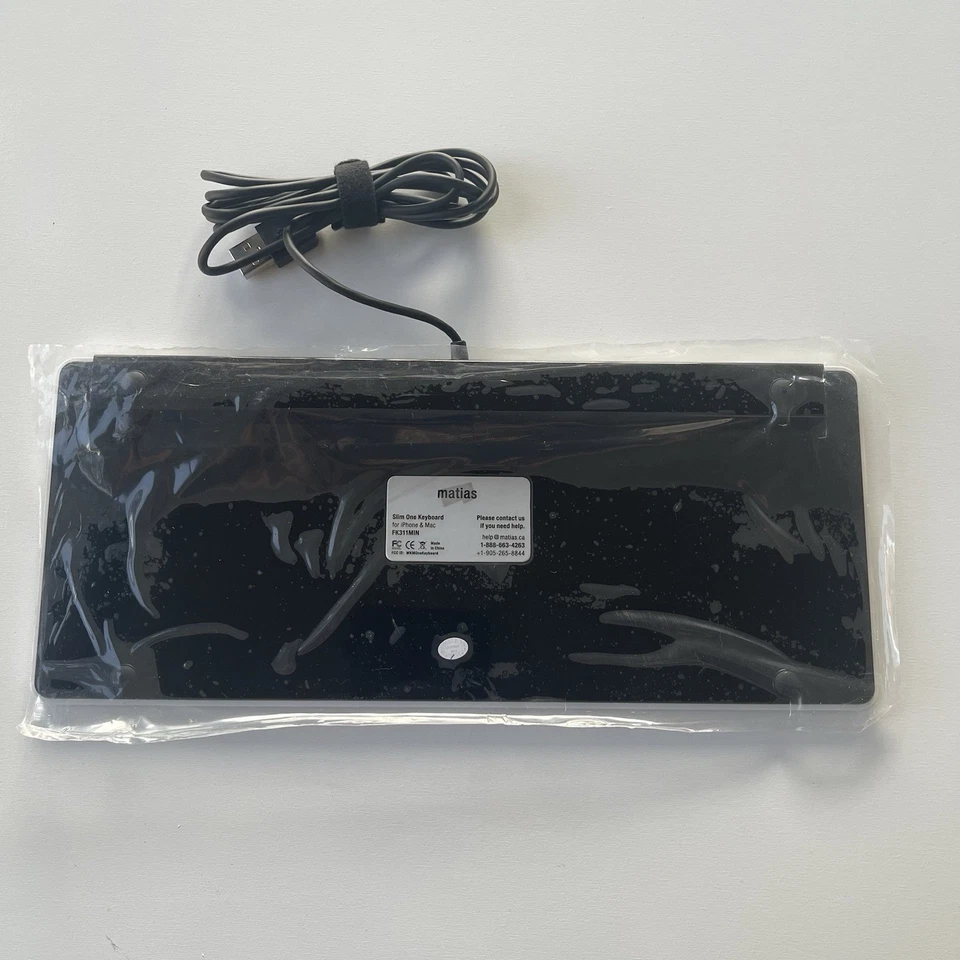 Matias Slim One Keyboard For iPhone & Mac - Image 2 of 4
