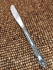 Lustreware Stainless Black Acc ORNATE ROSE Beaded Scroll DINNER KNIFE 8.25”