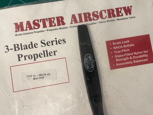 Master Airscrew 11x7 3-Blade Series Propeller MAS1170T - Picture 2 of 4