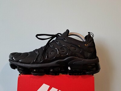 vapormax tn triple black