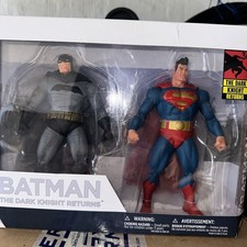 DC Comics Batman & Superman THE DARK KNIGHT RETURNS Action Figure 2 Pack NIB