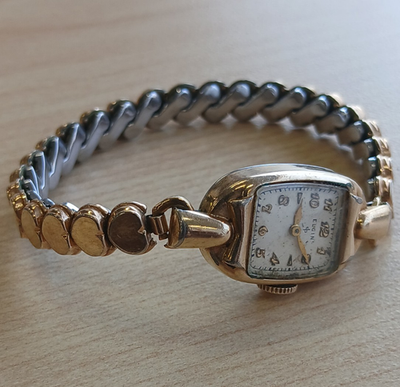 #ad Elgin Vintage 1940s Manual Wind Square Analog Watch Gold Case SS Bracelet $30.00