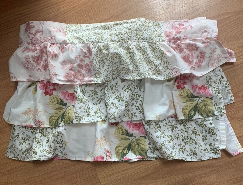 Laura Ashley Pair Floral Tiered Cottage Chic Cotton Valances 48”x17”each