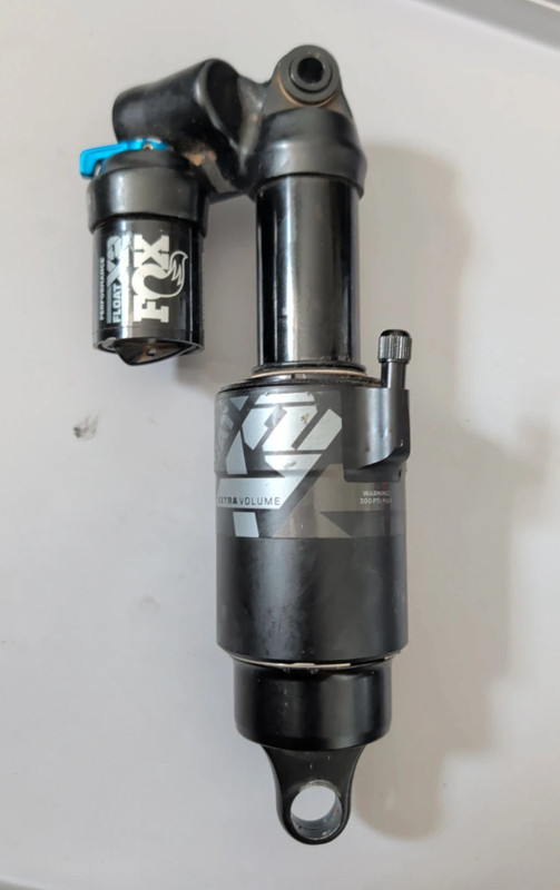 Fox Float X2 Air Rear Shock w/ Reservoir 6.5in x 2in Black/Grey/Blue