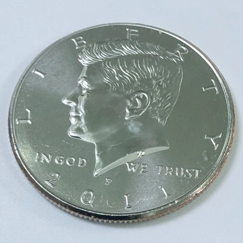 2011-P KENNEDY Half Dollar ~ From Uncirculated Set ~ FREE SHIPPING #7262