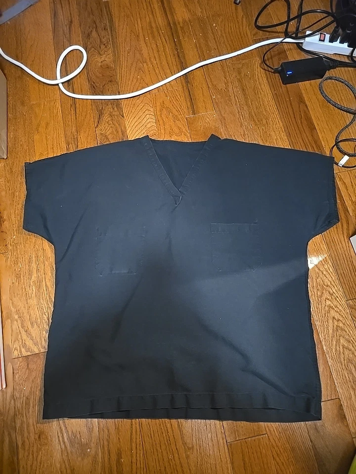 Blusa Médica Negra Talla Pequeña Foto 2 de 2