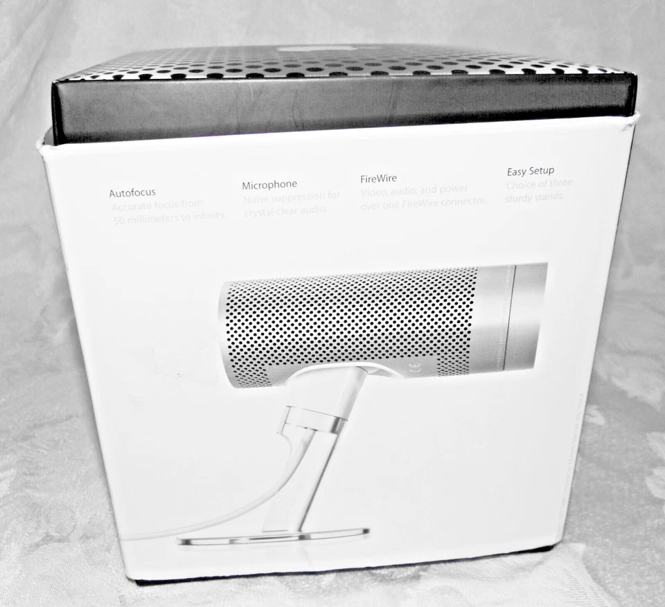 Apple - iSight Web Camera Model:M8817LL/C - Image 4 of 4