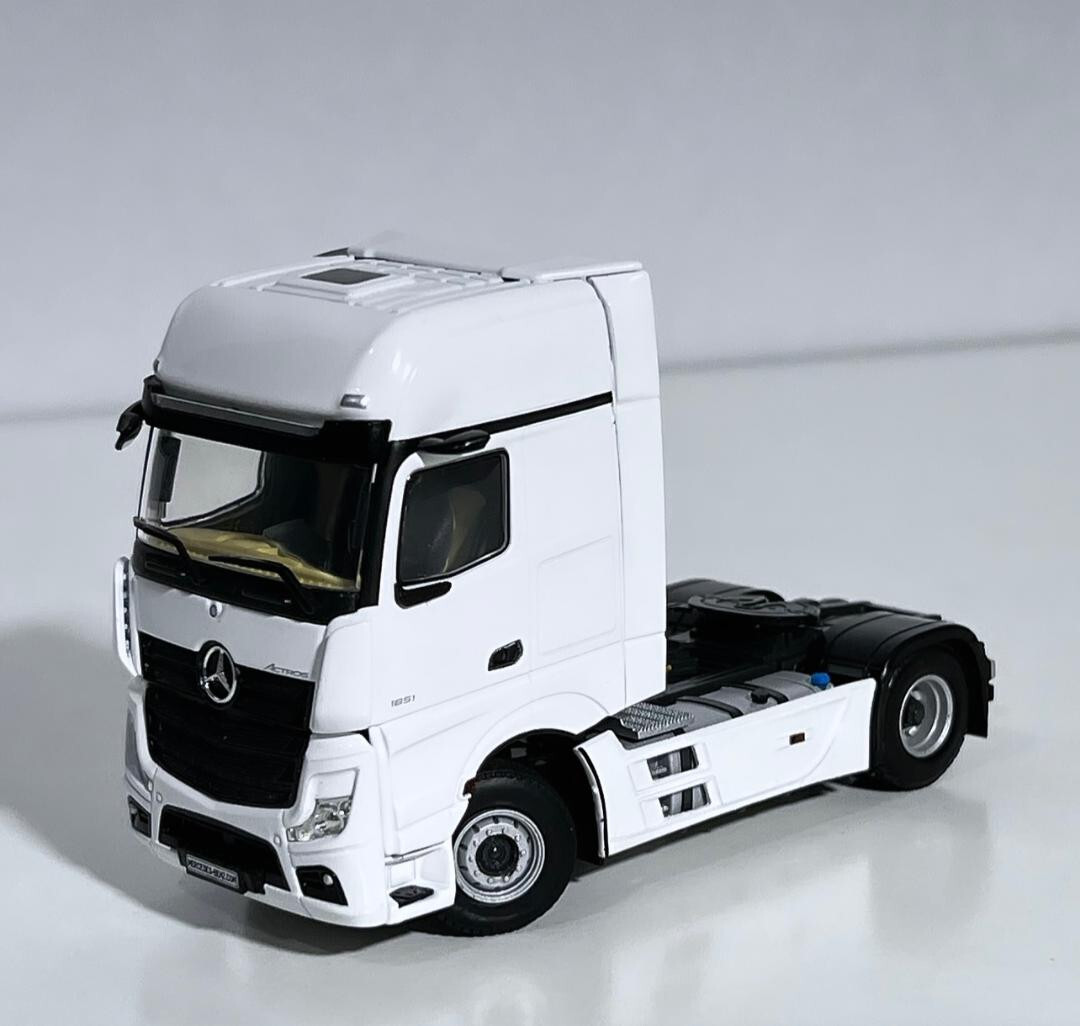 33R-014 WSI 1/50 ベンツ MB ACTROS MP5 GIGA 33R-014 WSI 1/50 ベンツ MB ACTROS MP5 GIGA Amazon.com: WSI for