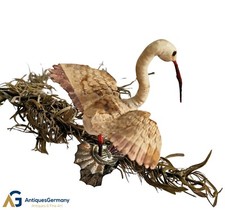 Alter Christbaumschmuck aus Watte, Schwan auf Zwicker, ~ 1900  (# 16948)