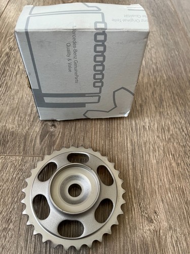 NEW Genuine Mercedes-Benz OM651 Diesel Camshaft Timing Gear A6510520000 - Picture 3 of 3