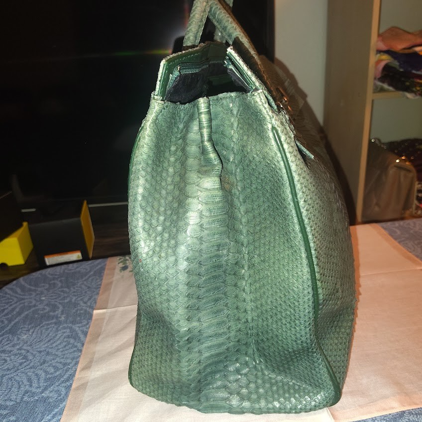 Vintage Authentic Python Snakeskin Handbag - Larg… - image 4
