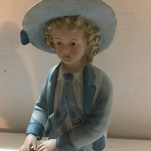 Vintage Courting Couple Figurine With Dogs Andrea By Sadek Pale Blue 9” Japan - Picture 3 of 6