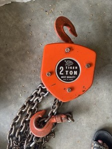 Tiger brand 2 ton chain hoist