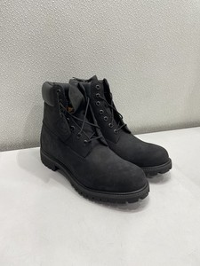 Size 10 all black timbs Men main image 3