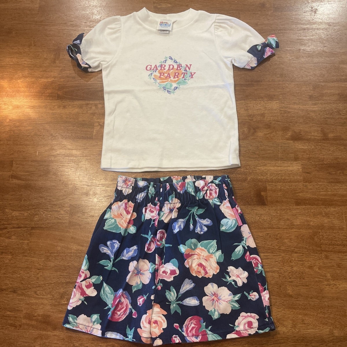 vintage花柄oshkosh 4T Vintage Oshkosh Girls Garden Floral And Shirt Top Toddler