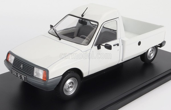 Modellauto Statisch Hachette Citroen C15 PICK-UP 1982 Weiss Massstab 1/24-image