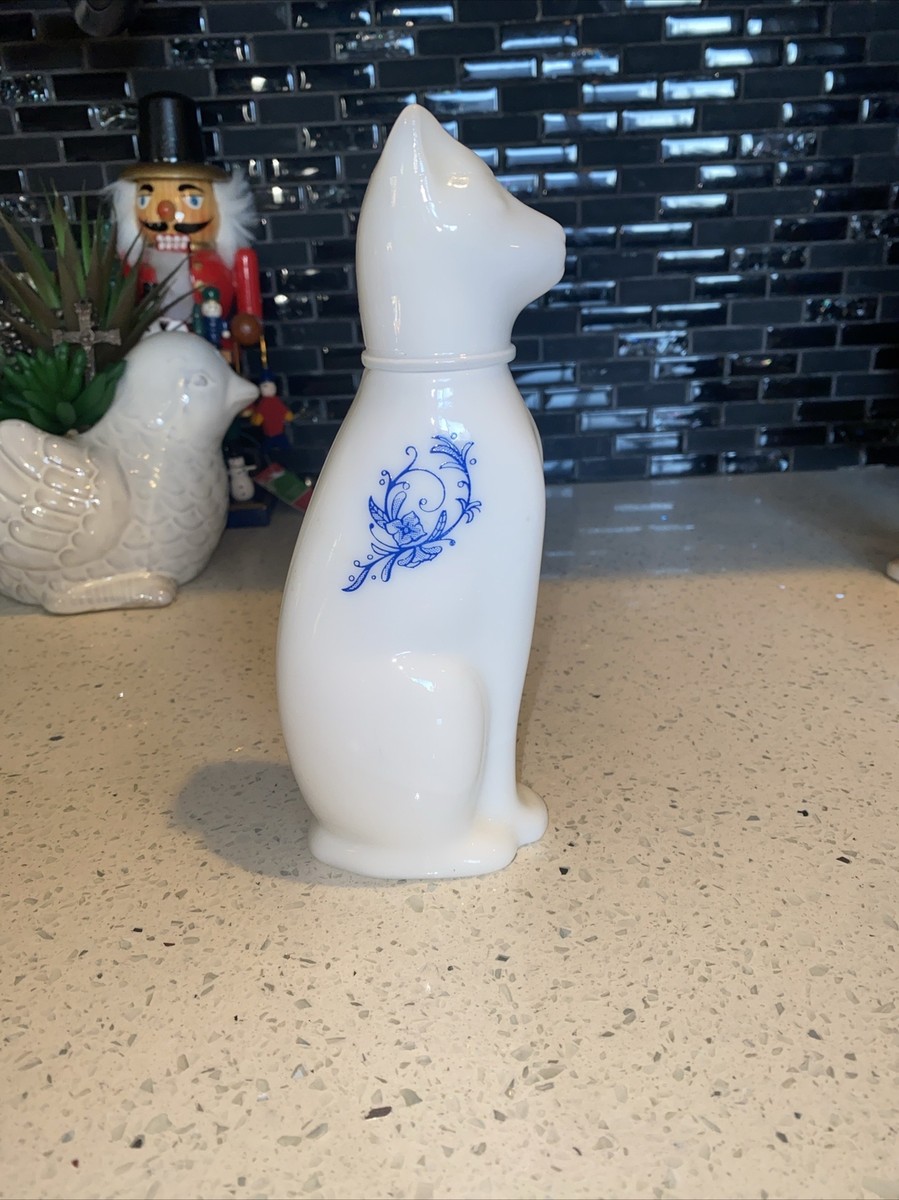 Cat Perfume Bottle Vintage Avon 'Ming Cat' 1971 Moonwind Perfume