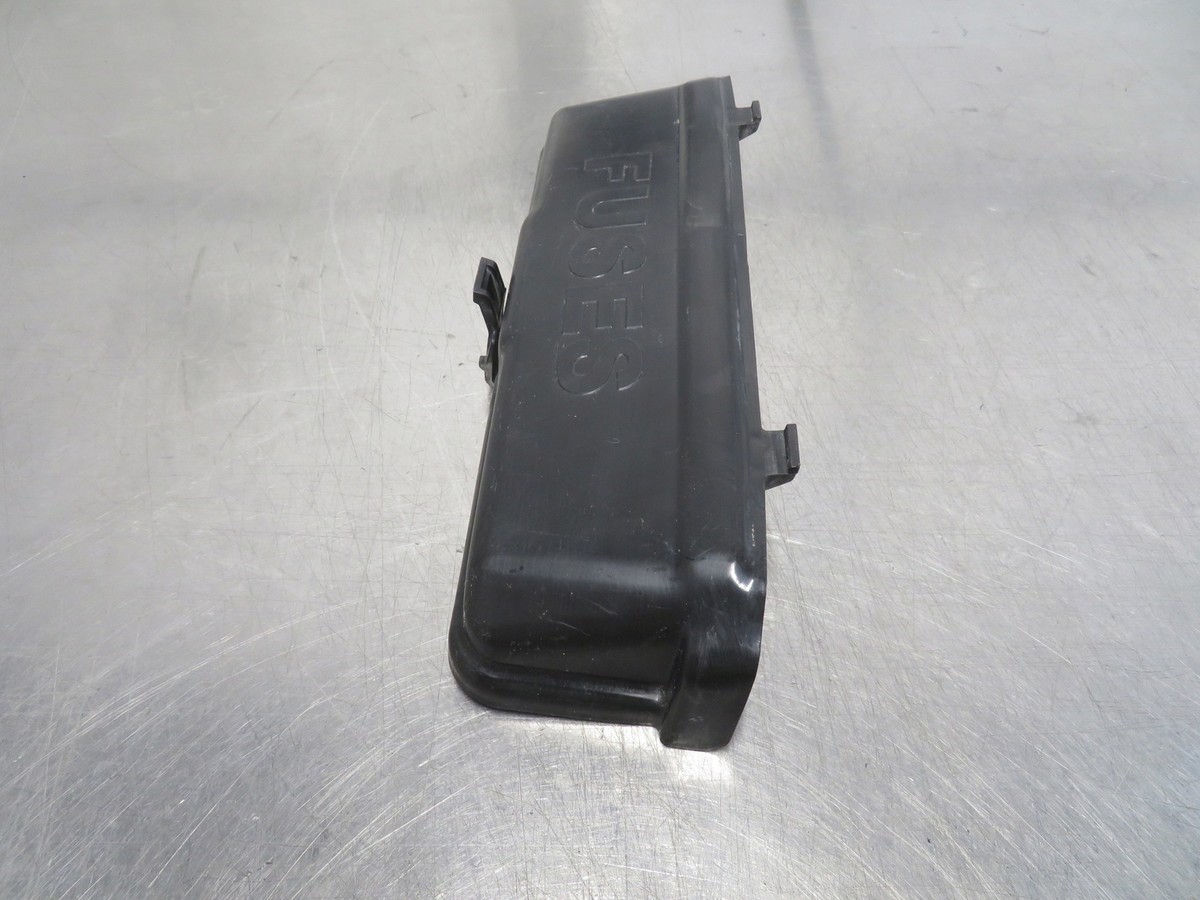 EB1039 2018 18 KAWASAKI TERYX 800 FUSE BOX COVER | eBay