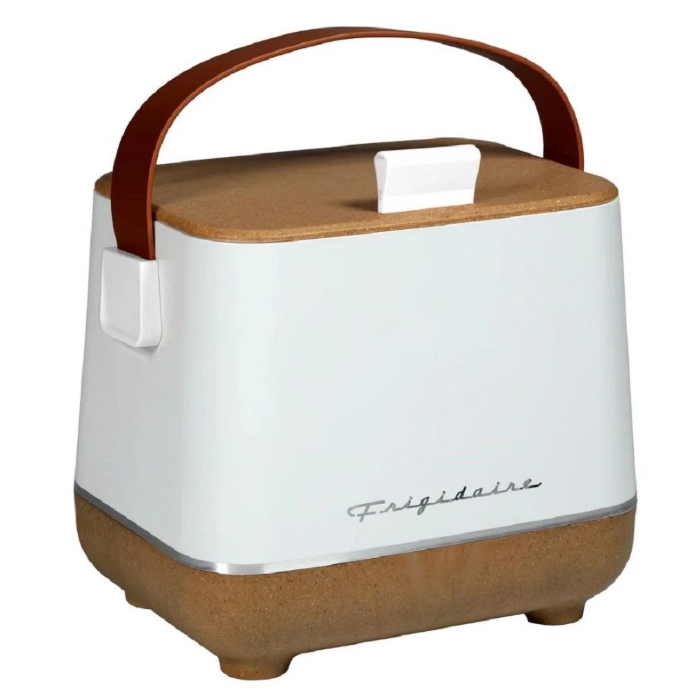 Frigidaire Portable Top Opening Lid Insulated 6-Can/4-Liter Mini Fridge Cooler
Opens in a new window